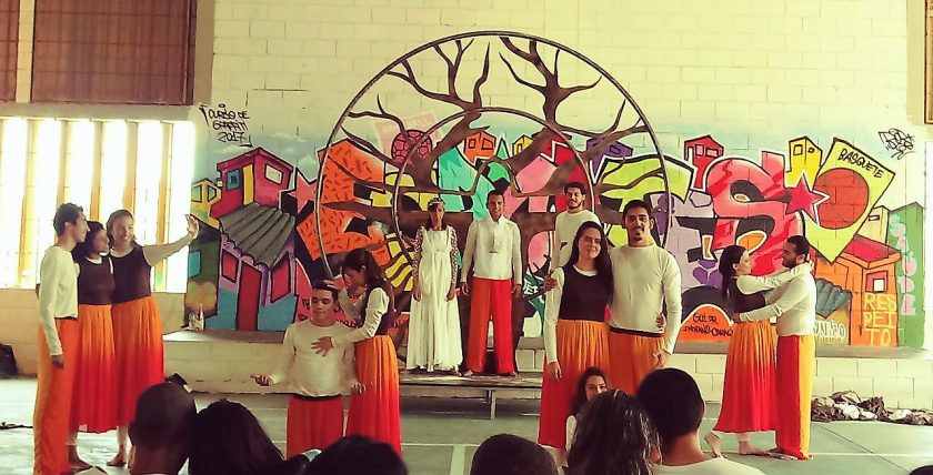 Fundacao-Casa