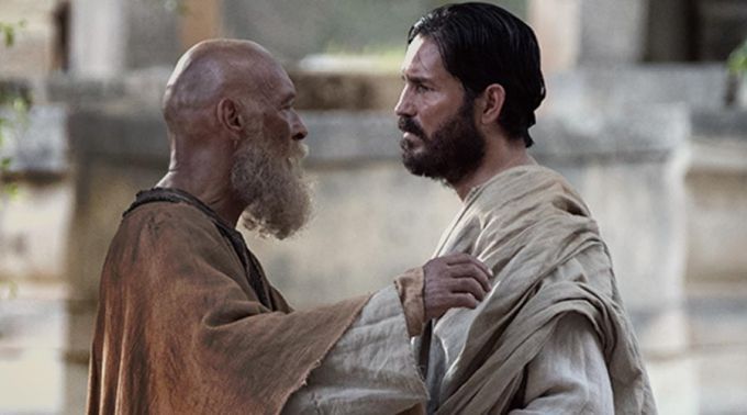 Jim Caviezel revela como o terço o ajudou a interpretar São Lucas -  Comunidade Católica Shalom