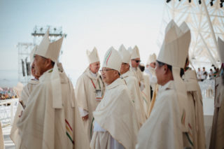 Jovens coreanos na missa de envio da JMJ LIsboa 2023. Foto: Dicastério para os leigos, a família e a vida.