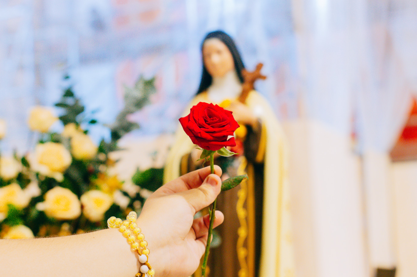 Santa Teresinha Paz a vós igreja do ressuscitado