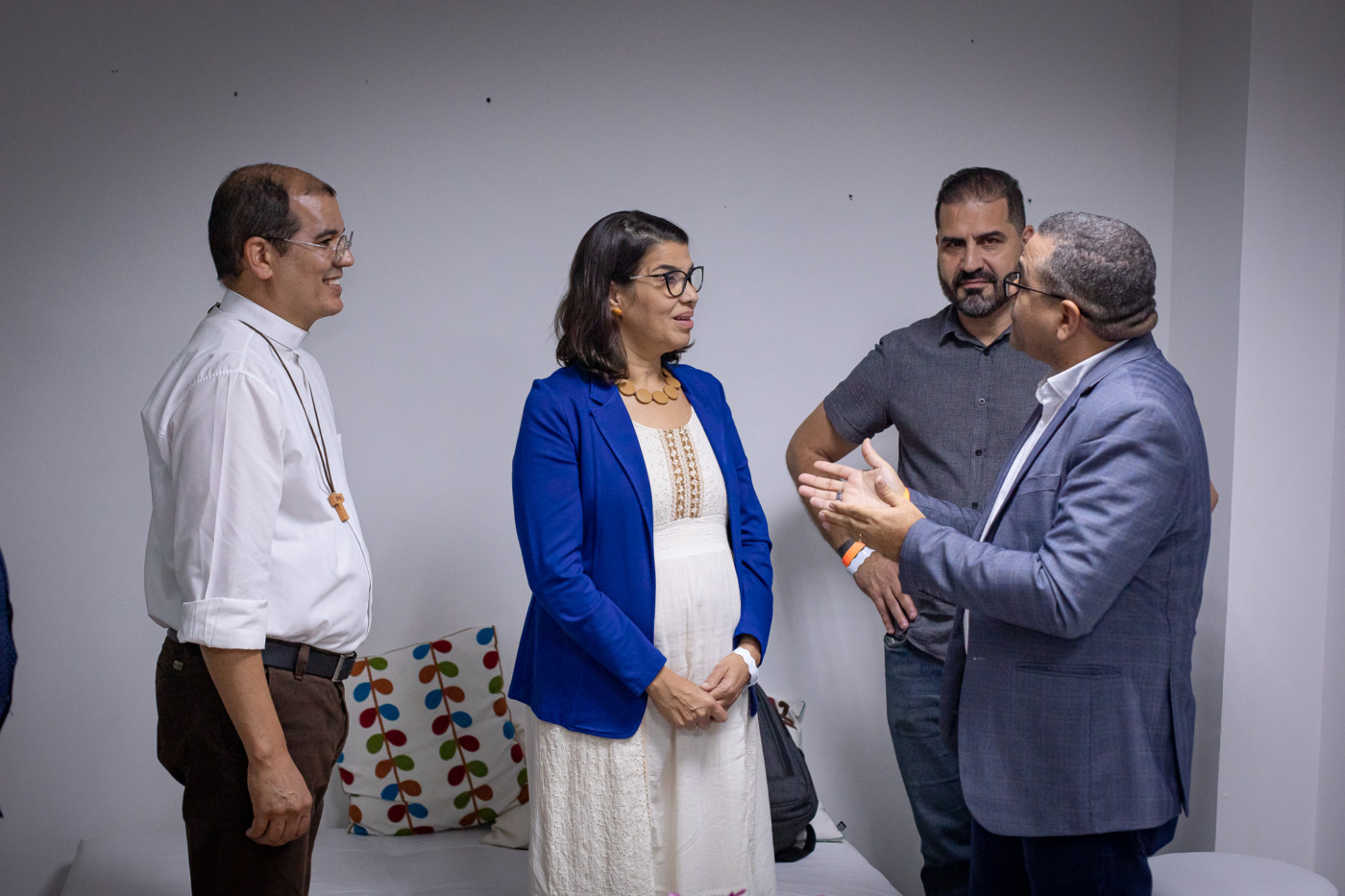 Danielle Barros (ao centro) - Secretária de Cultura e economia criativa