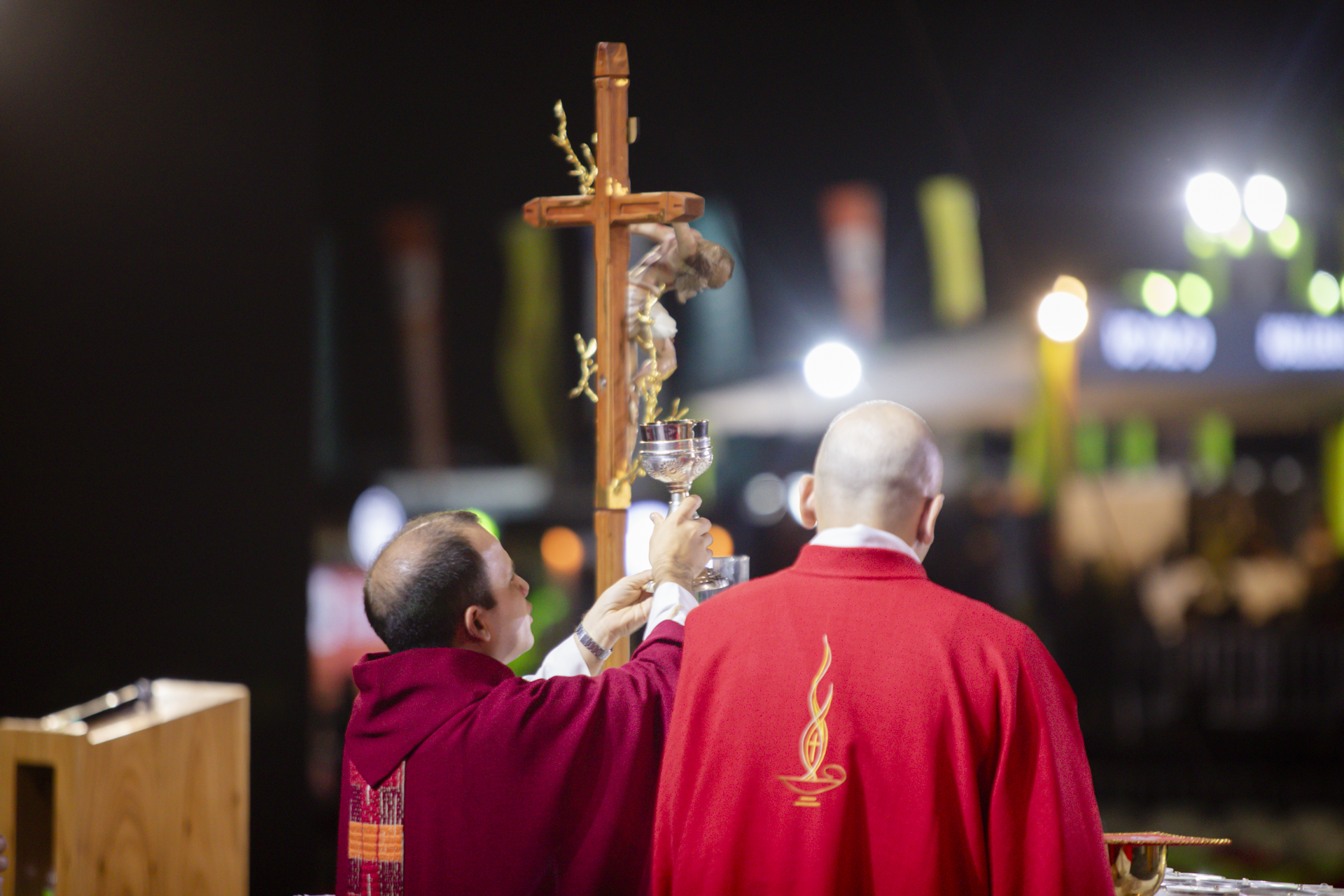 O espírito santo na liturgia onde há oferta há fogo